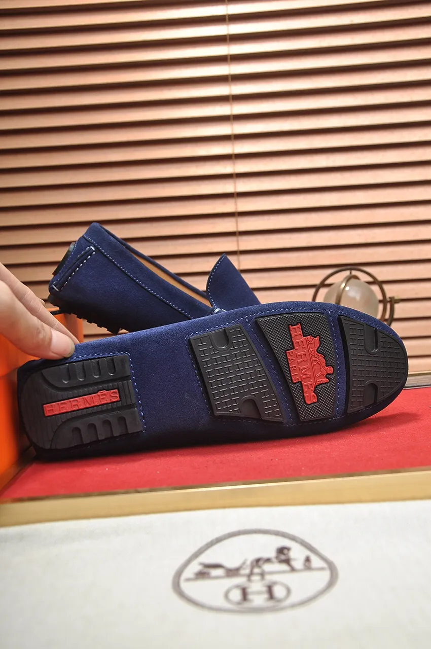 Men's shoes 💰420💶 Product trademark: Hermès "Hermès" beanie shoes. Regular size: 38-45 (45 customized, non-returnable). Product material: Selected first-layer calfskin upper + cowhide lining. Strong three-dimensional visual effect, original rubber outsole Color: 3⃣️colors available